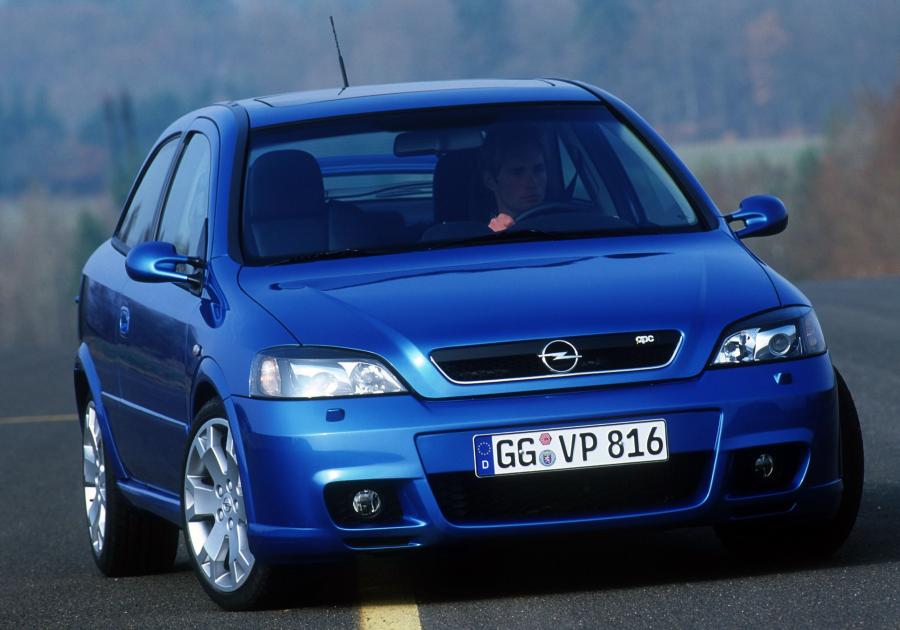  Opel Astra OPC (G) 2002 года  (фото 12 из 26)